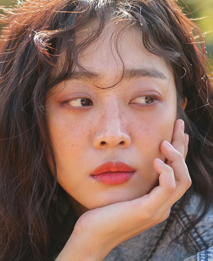 Behind-the-scenes cut of Cho Boah