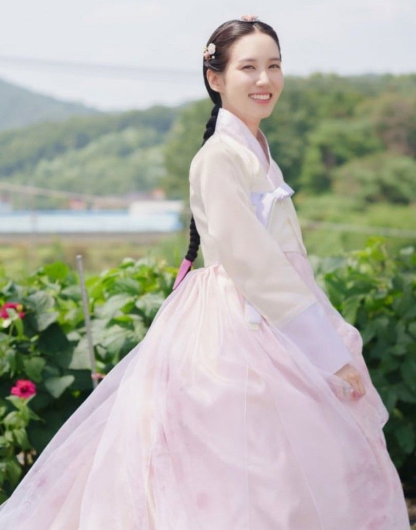A moment captured by a fan of Park Eunbin