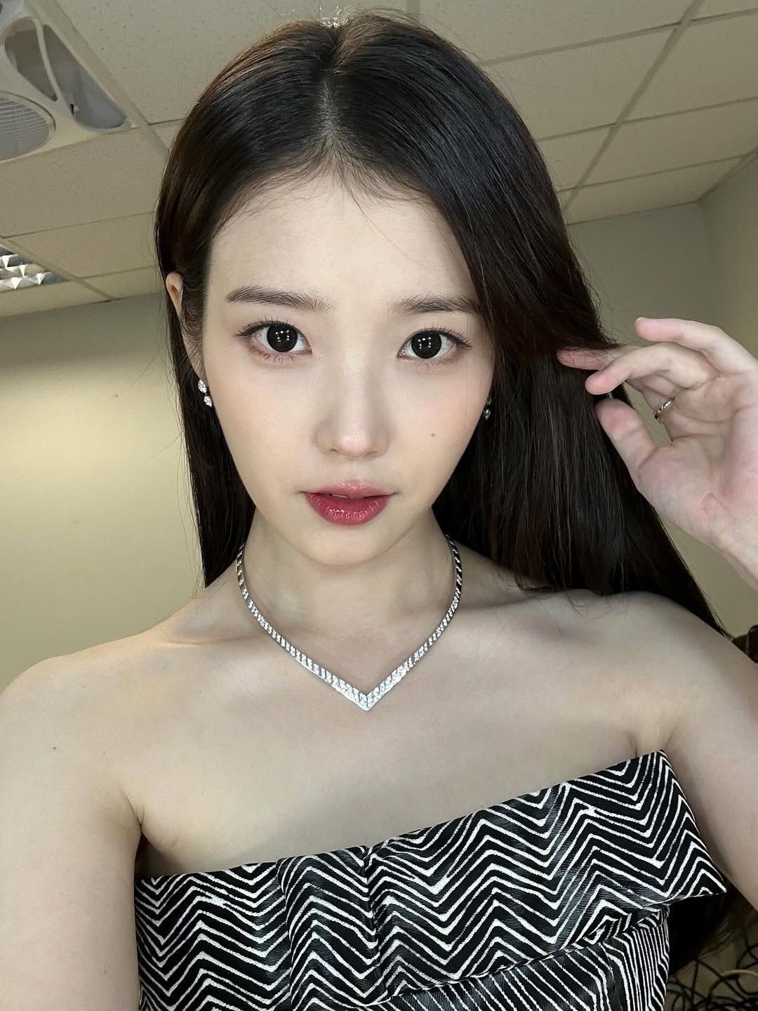 Latest photo of IU