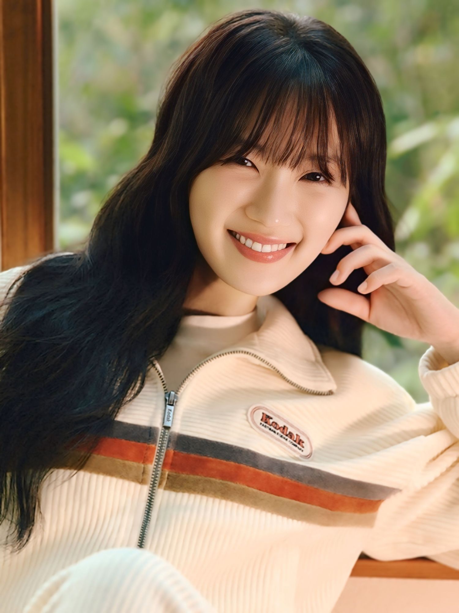 Recent activity shot of Kim Hyeyoon