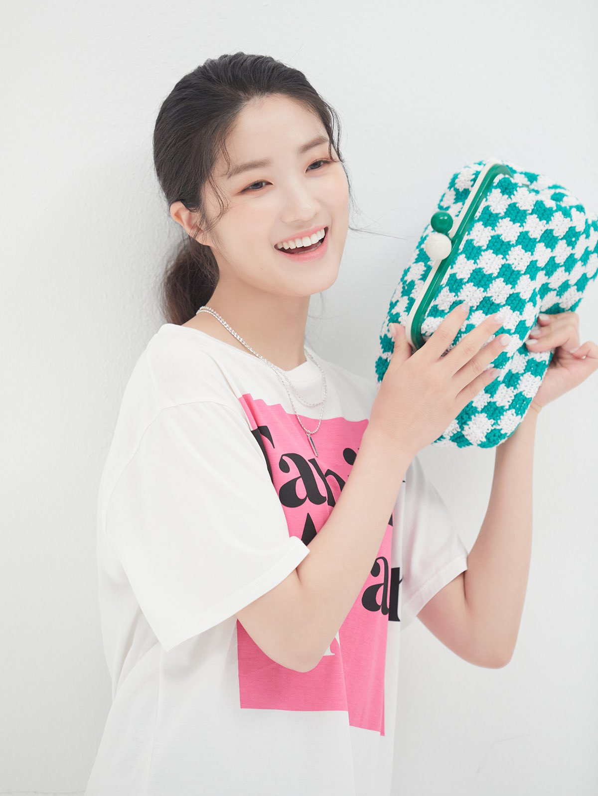 Latest photo of Kim Hyeyoon