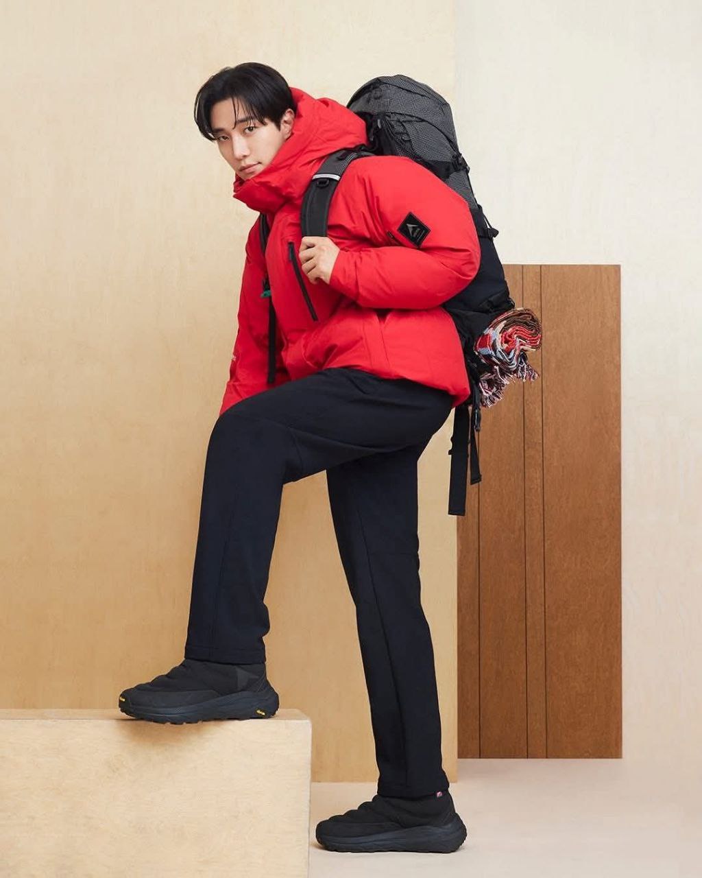 イ・ジュノの最近の活動ショット