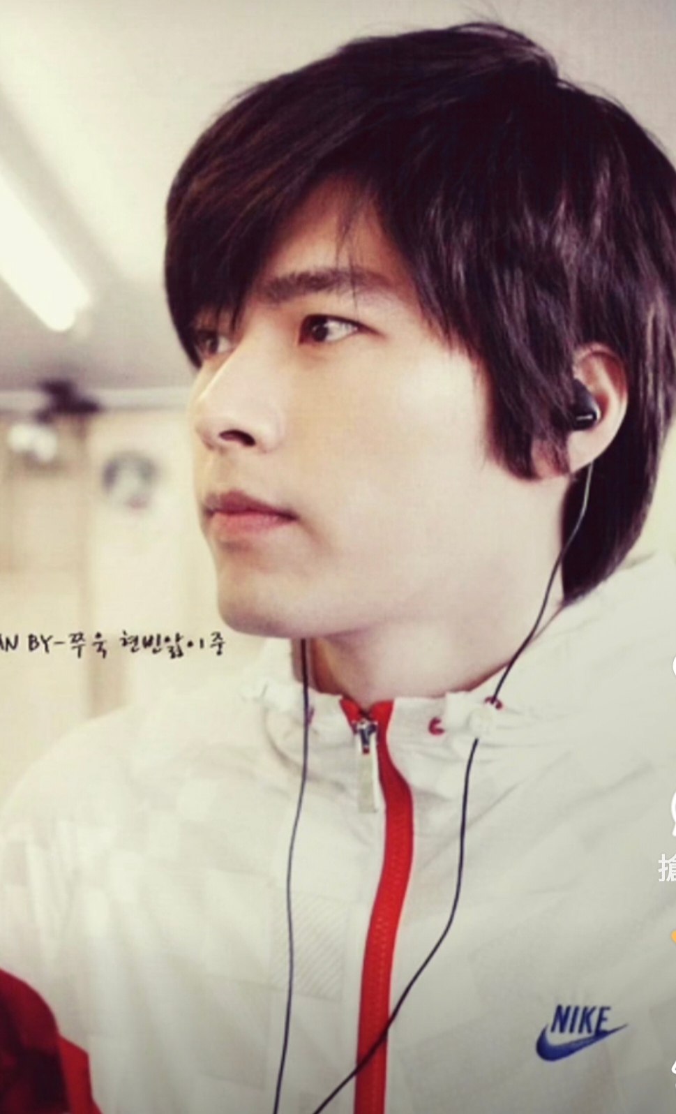 Foto terbaru dari Hyun Bin