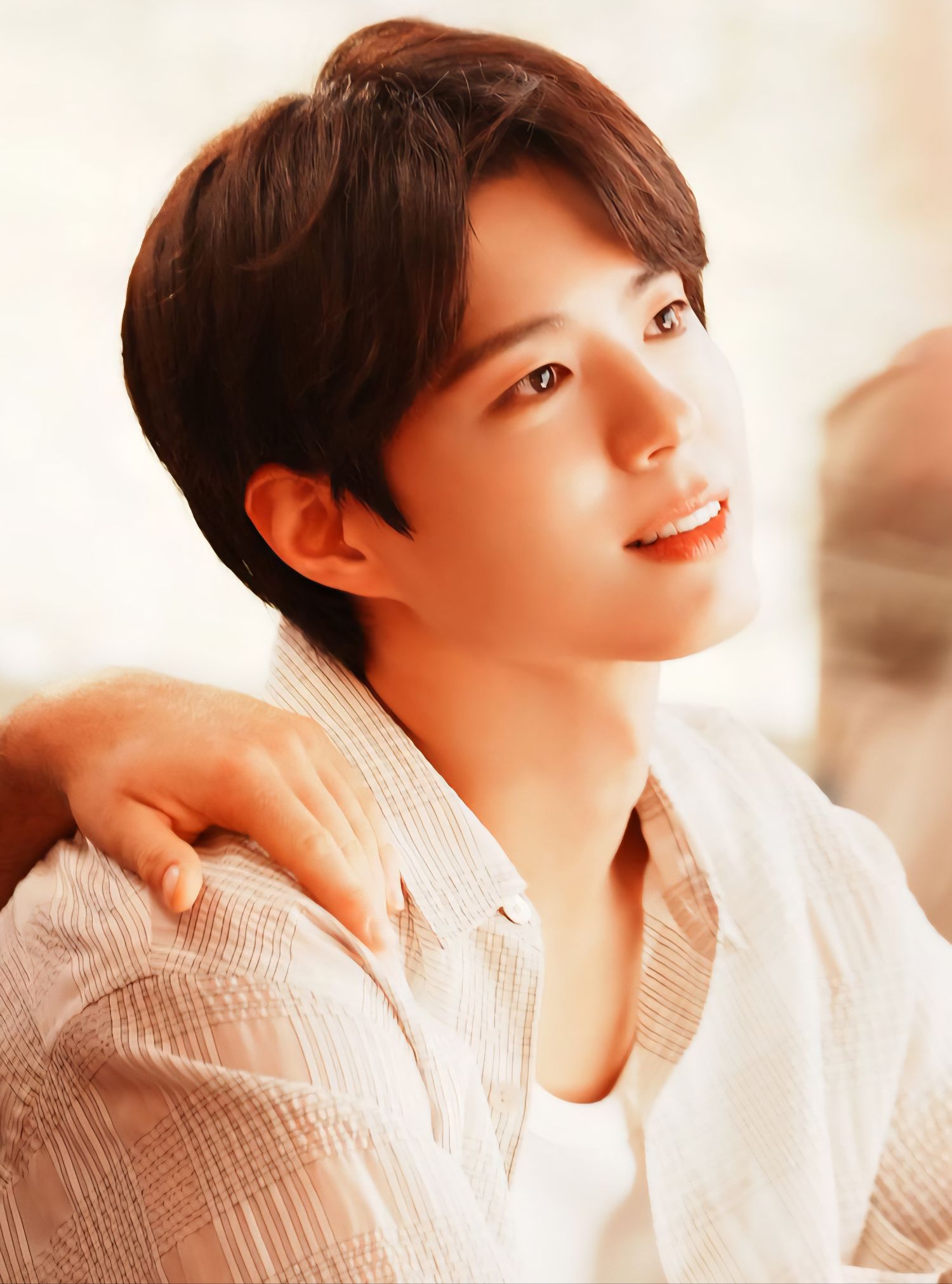 Recent activity shot of Park Bogum