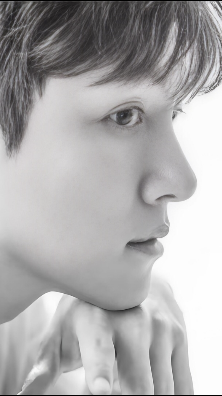 粉絲拍下的池昌旭瞬間