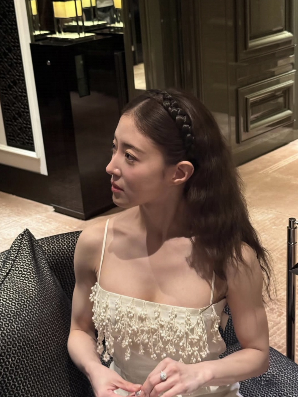 Behind-the-scenes cut of Lee Seyoung