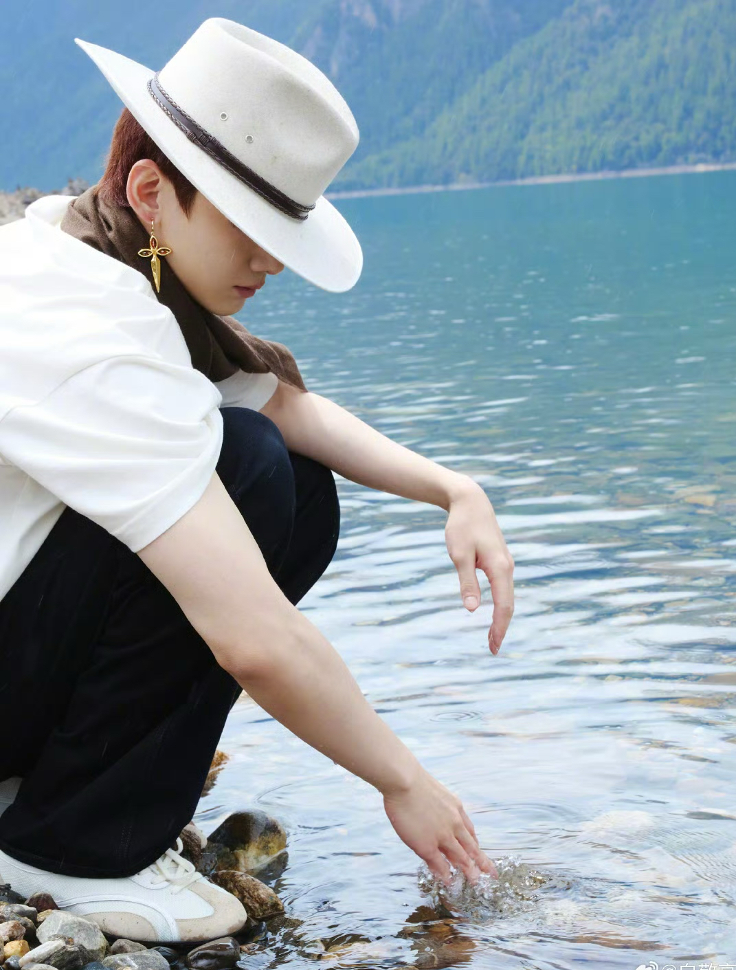 Recent activity shot of Bai Jingting