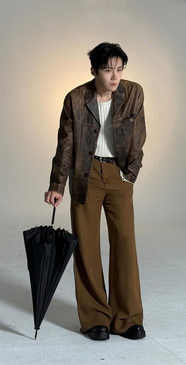 Behind-the-scenes cut of Kim Seonho