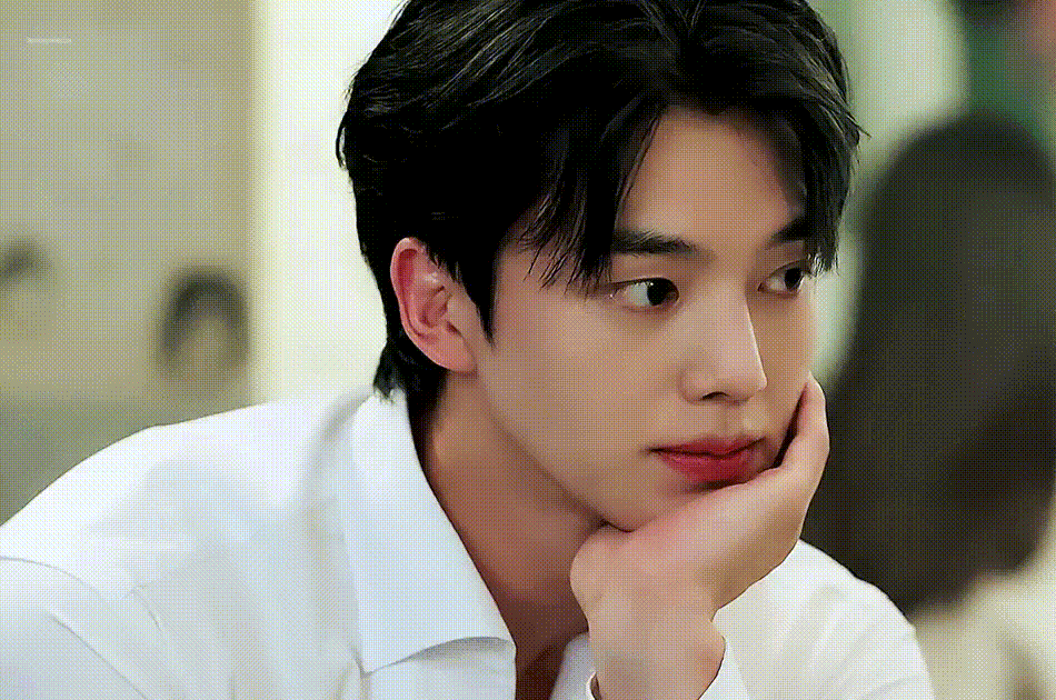 Behind-the-scenes cut of Song Kang