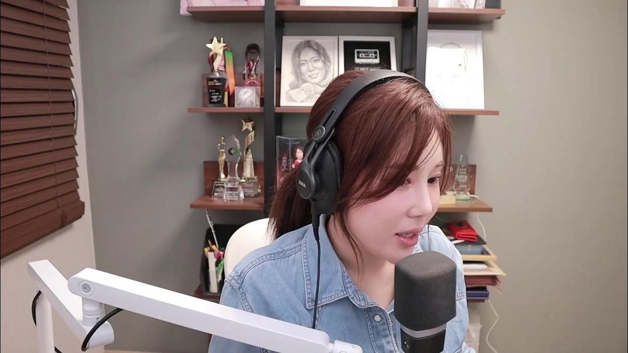 Latest photo of Kim Soyou