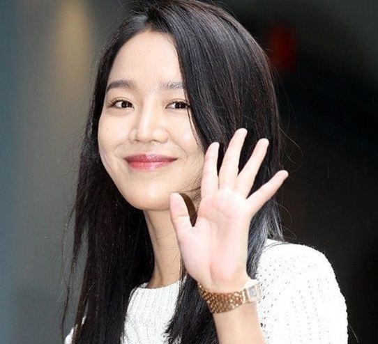 A moment captured by a fan of Shin Haesun