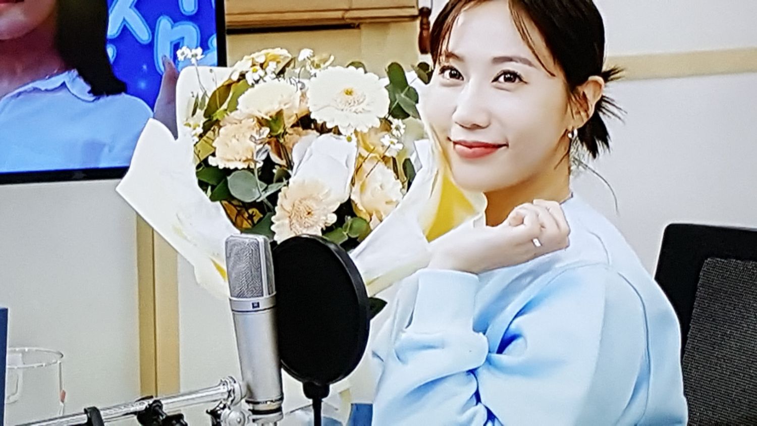 A moment captured by a fan of Byeol Sarang