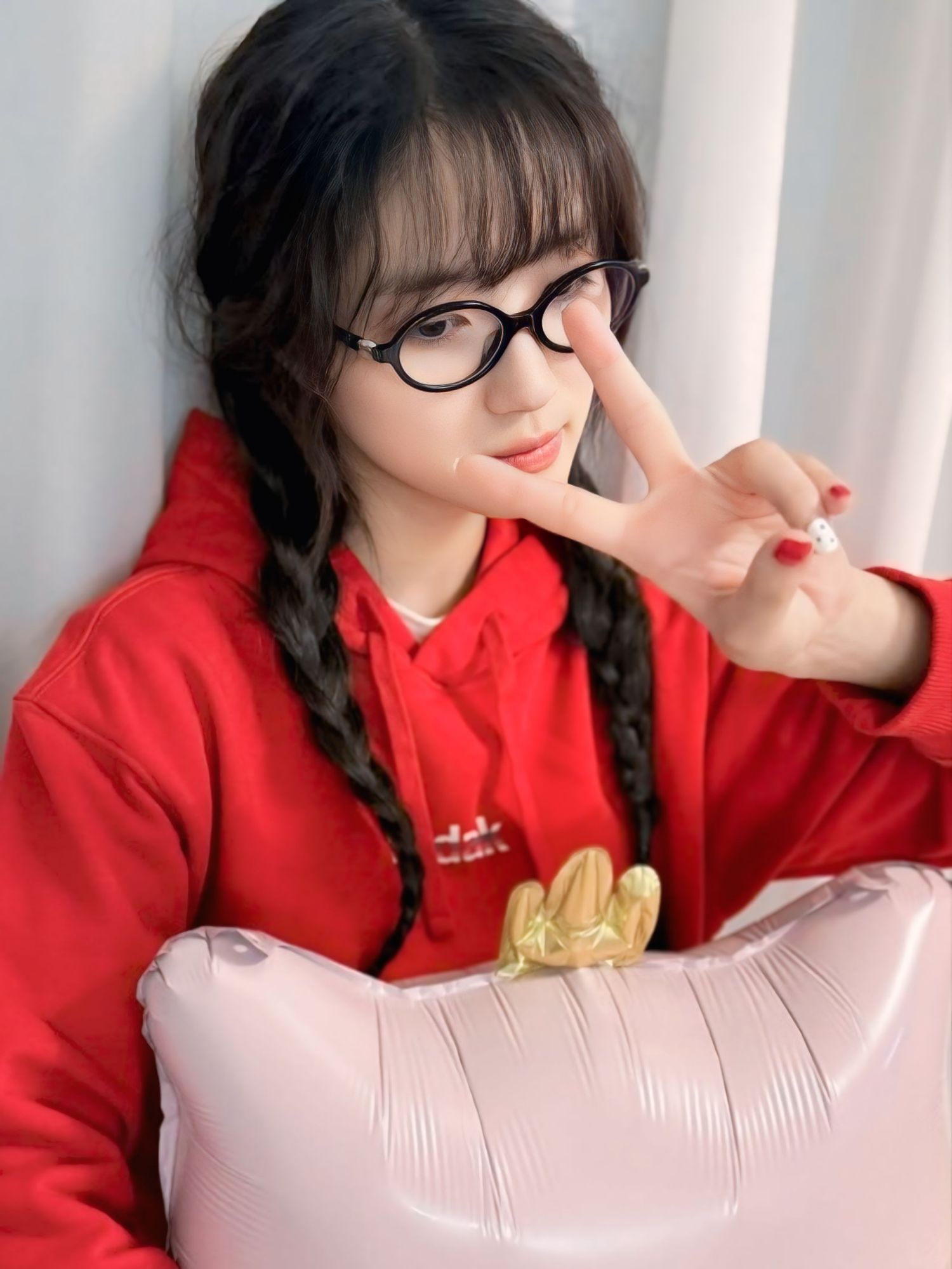 Latest photo of Kim Hyeyoon