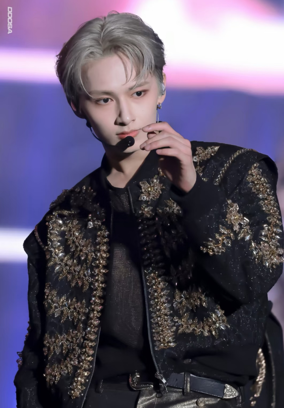Behind-the-scenes cut of Wen Junhui