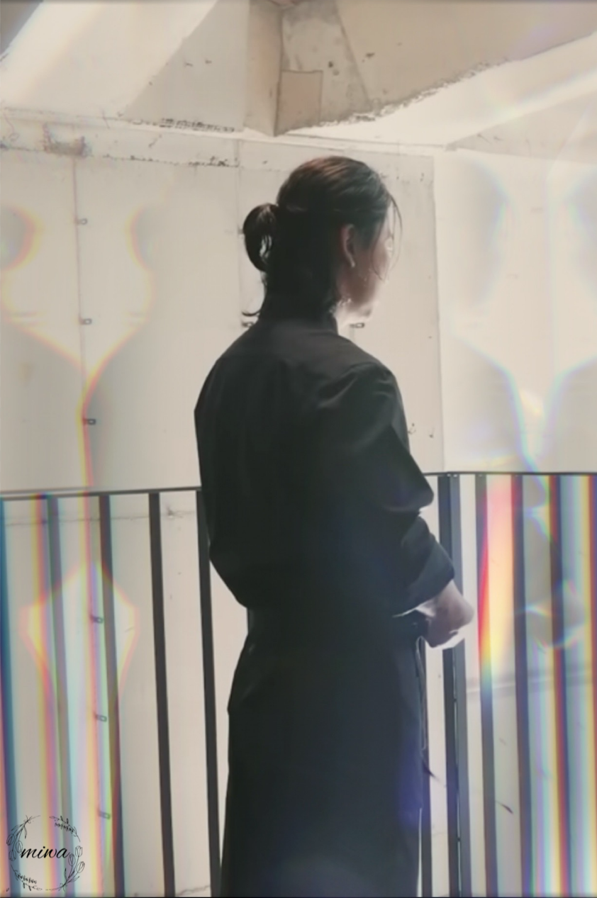 Behind-the-scenes cut of Kim Namgil