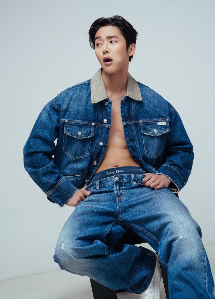 A moment captured by a fan of Rowoon