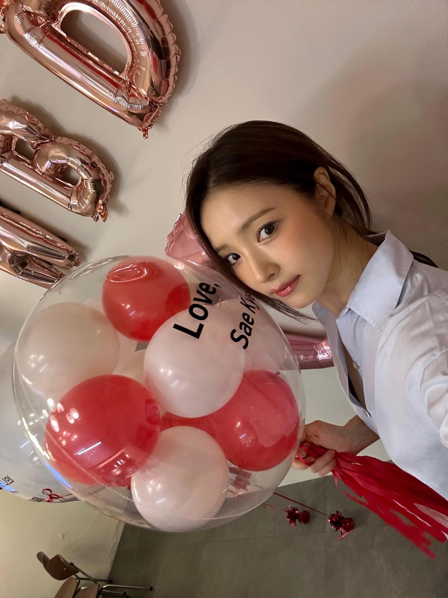 Behind-the-scenes cut of Shin Sekyung