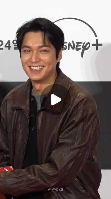 粉絲拍下的李敏鎬瞬間