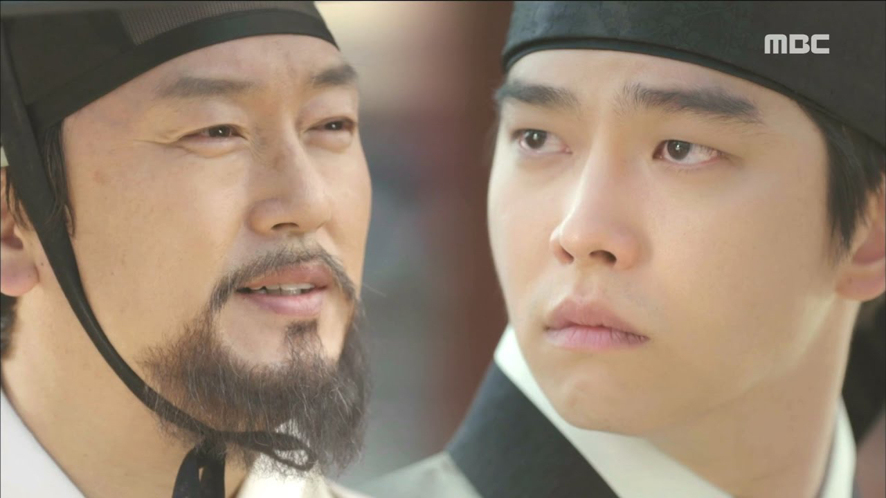 Recent activity shot of Yoon Kyunsang