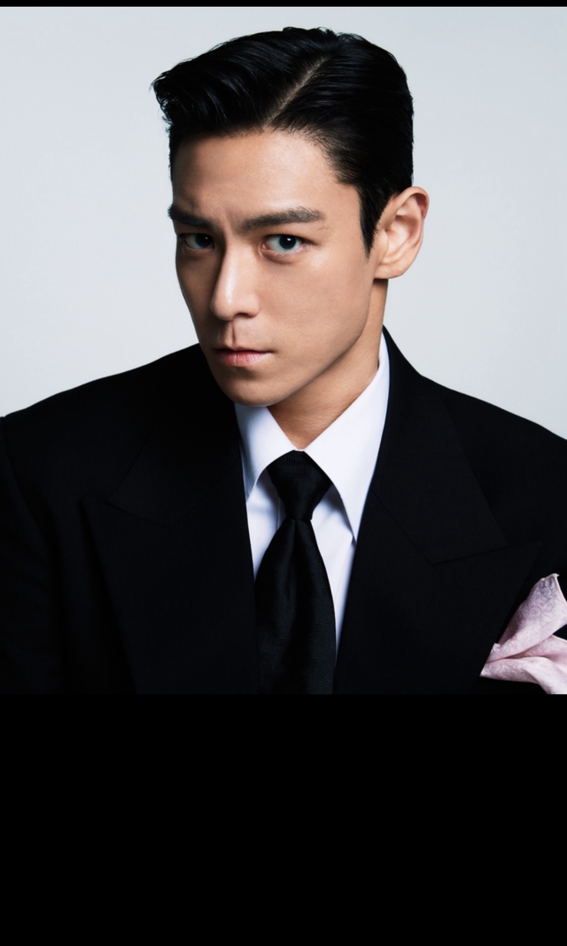 Special wallpaper made by T.O.P's fans
