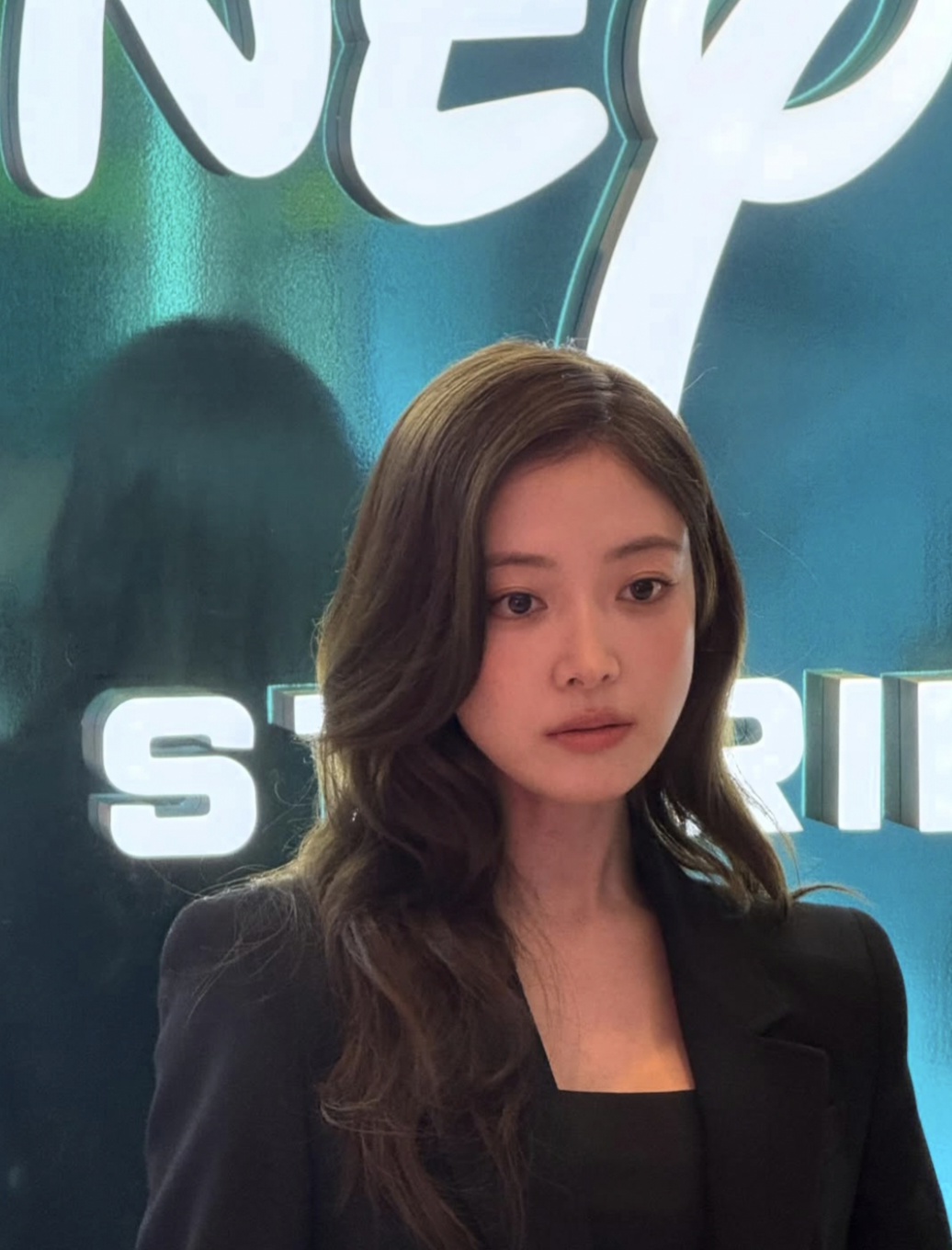 Recent activity shot of Lee Seyoung