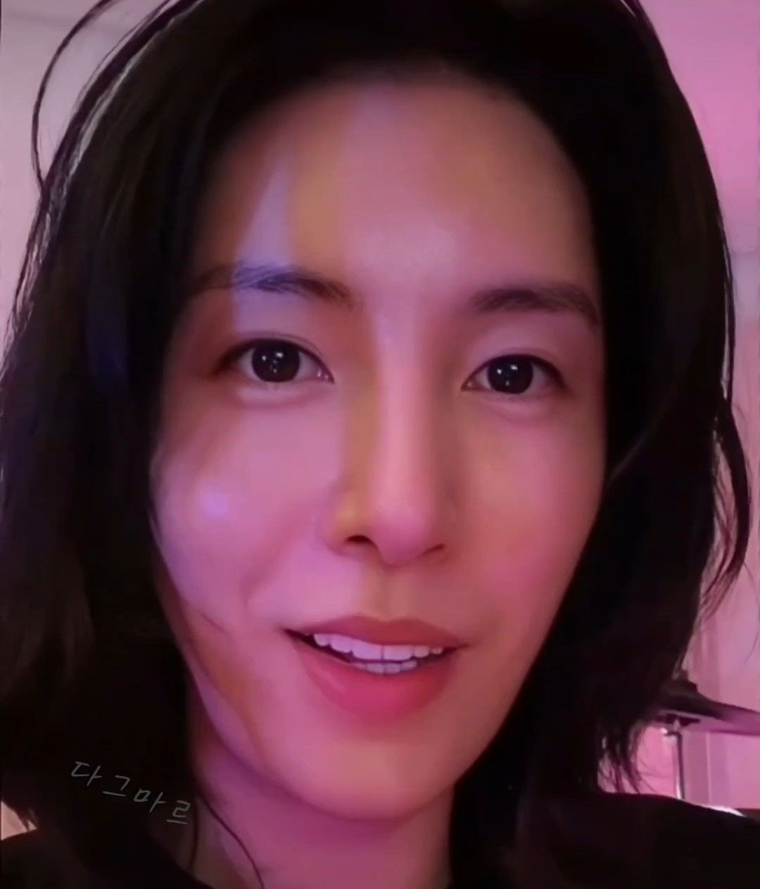 Recent activity shot of No Minwoo