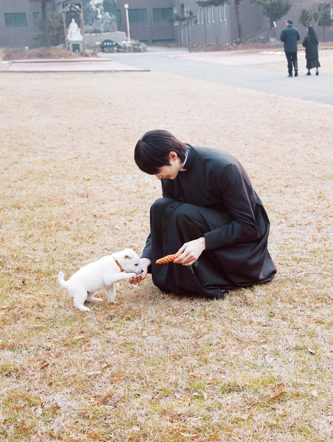 Behind-the-scenes cut of Byeon Wooseok