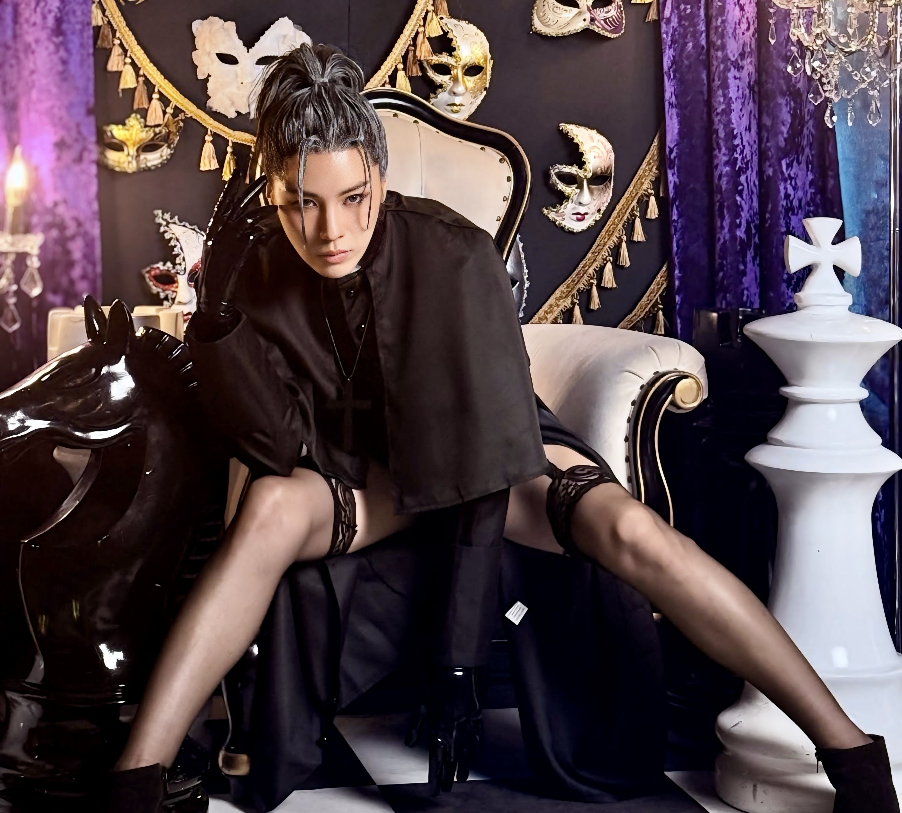 Recent activity shot of No Minwoo