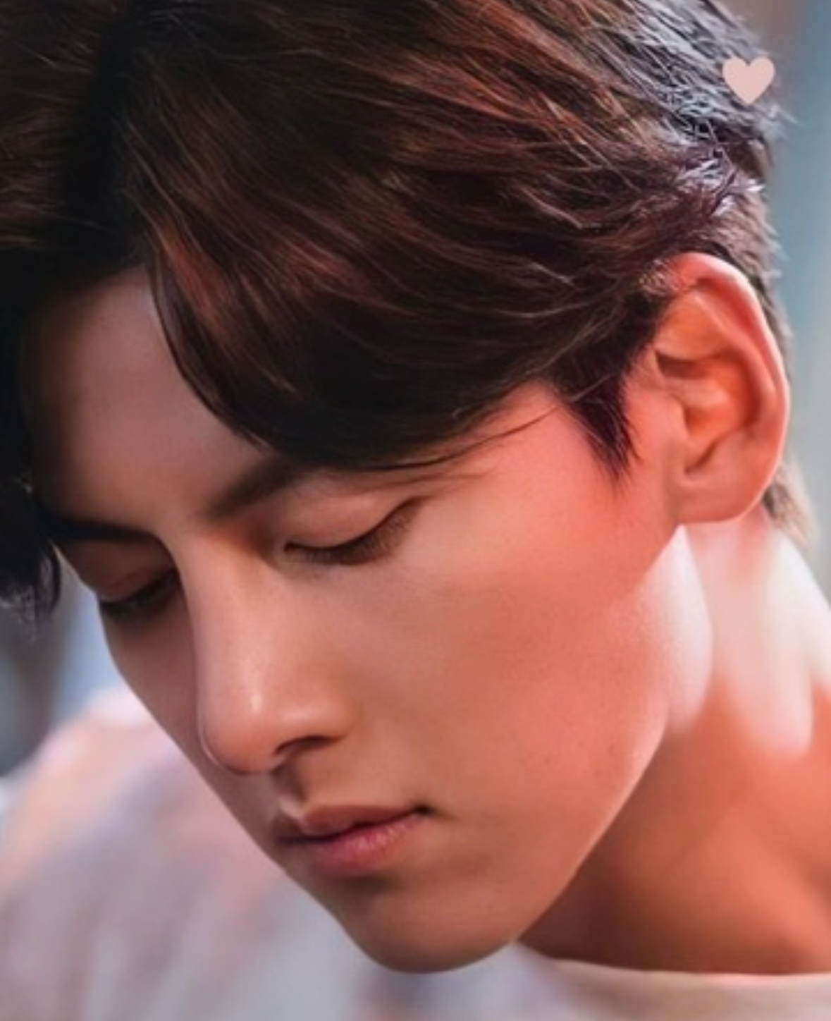 Behind-the-scenes cut of Ji Changwook