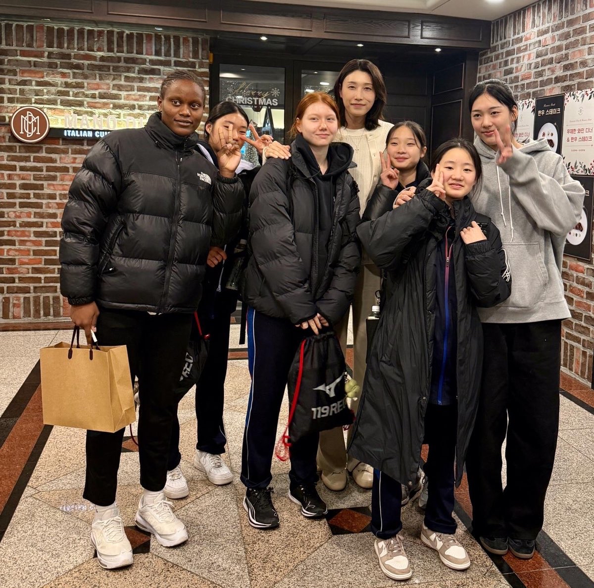 粉絲拍下的Kim Yeonkoung瞬間