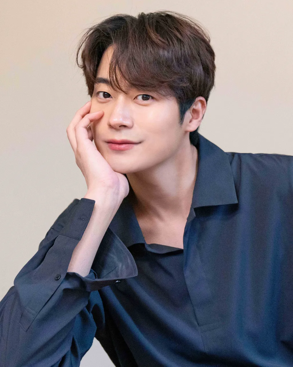 Behind-the-scenes cut of Cha Seowon