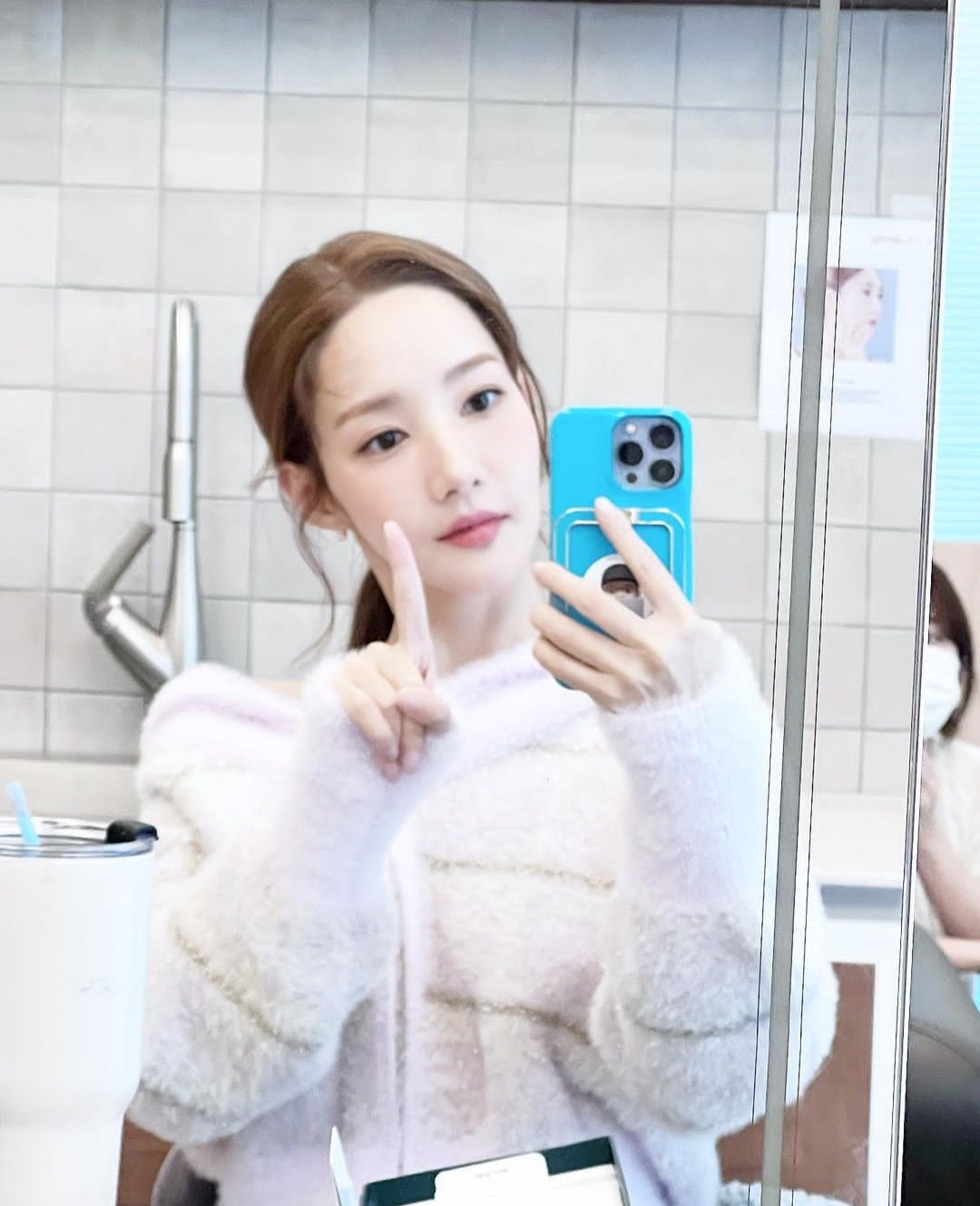 박민영의 비하인드 컷