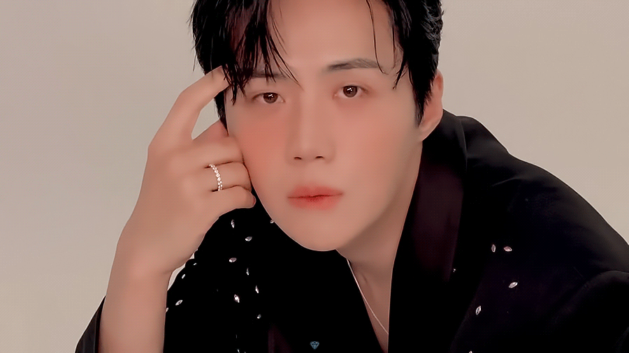 Latest photo of Kim Seonho