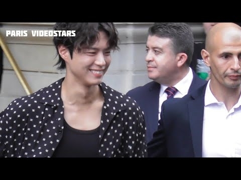 Recent activity shot of Park Bogum