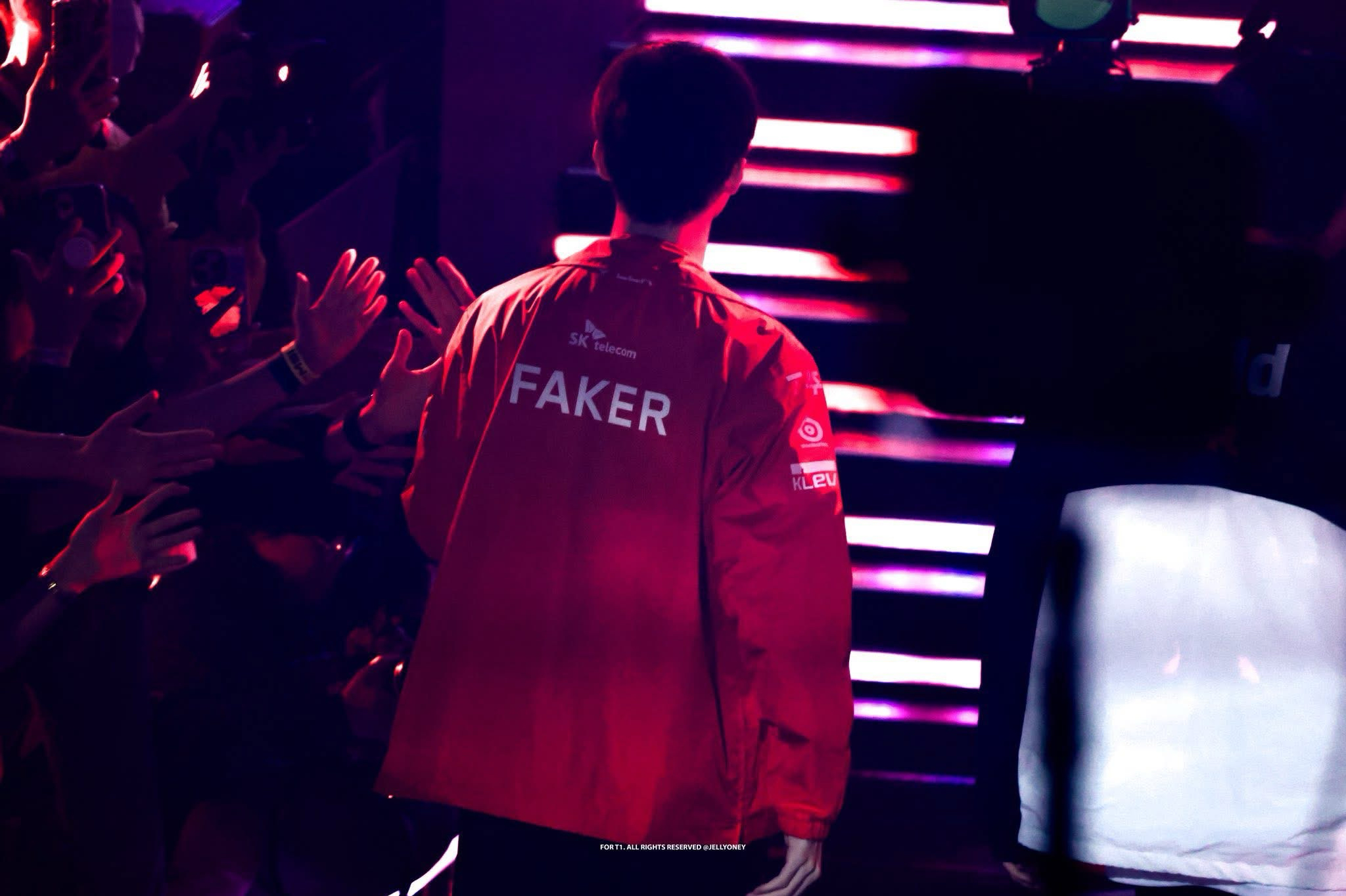 Latest photo of Faker