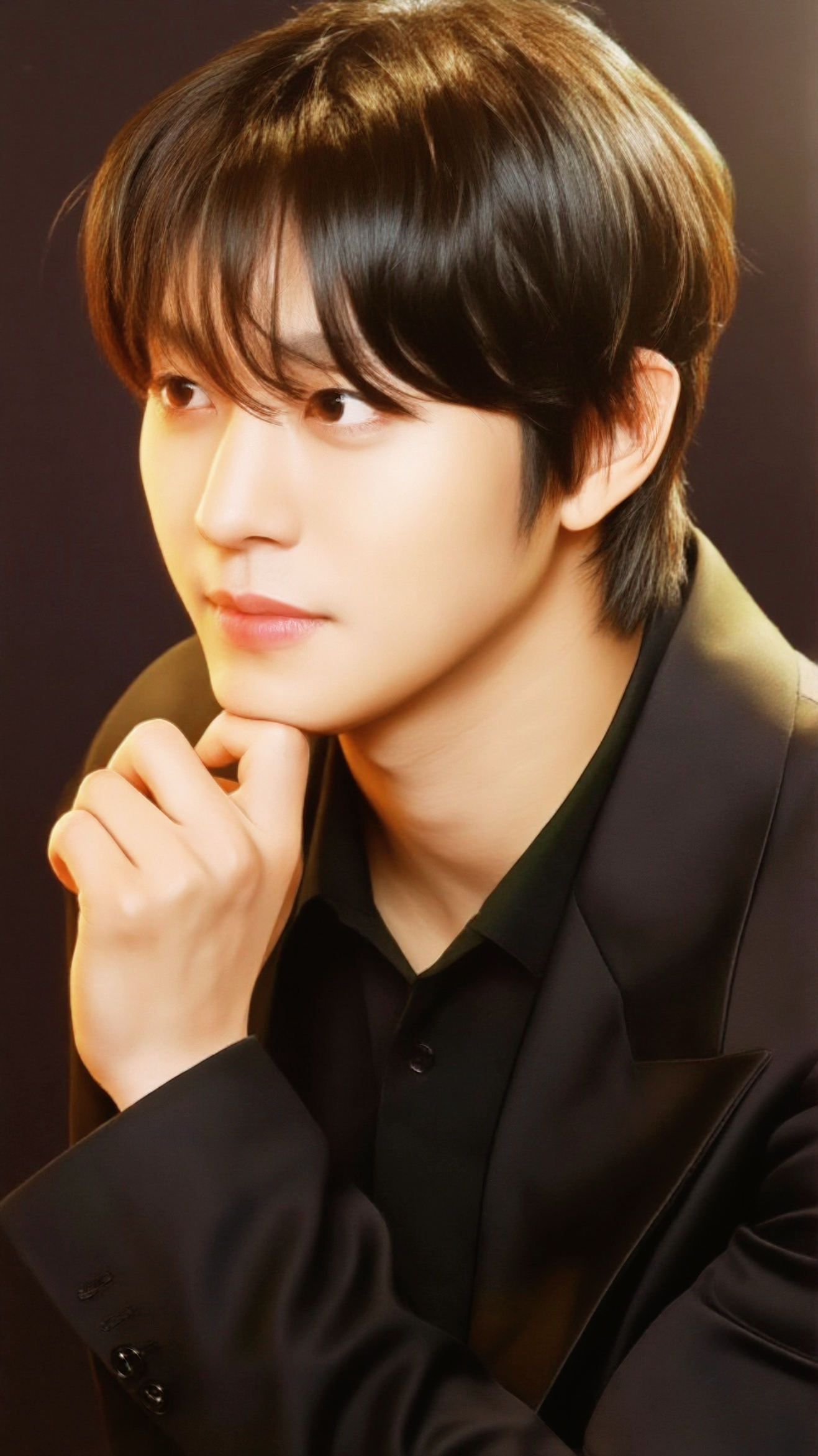 Today's popular wallpaper in Ahn Hyoseop community