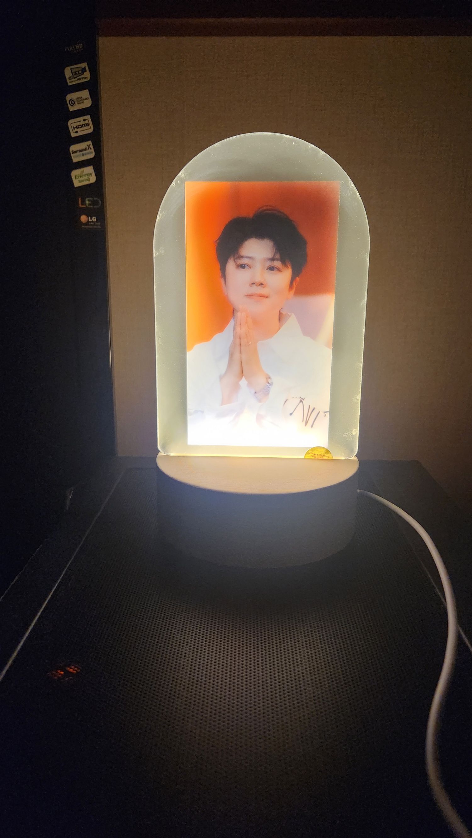 Emotional wallpaper shared by fans for Ma Ijin