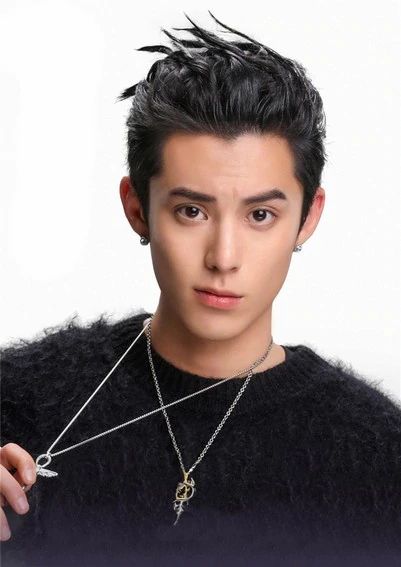 Behind-the-scenes cut of Dylan Wang