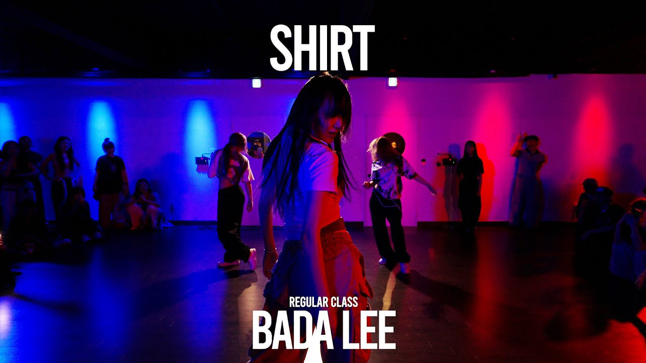 A moment captured by a fan of BADA