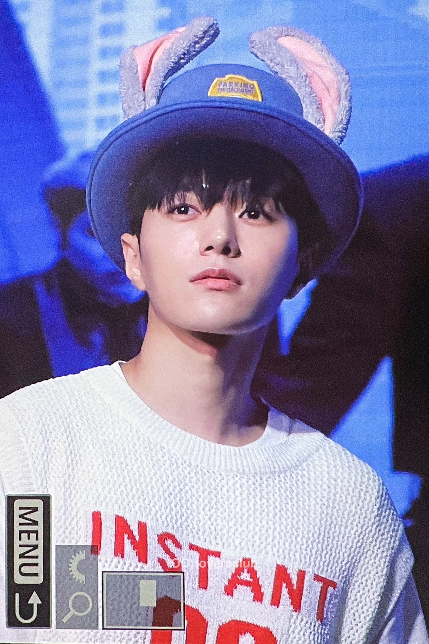 Latest photo of Kim Myungsoo (L)