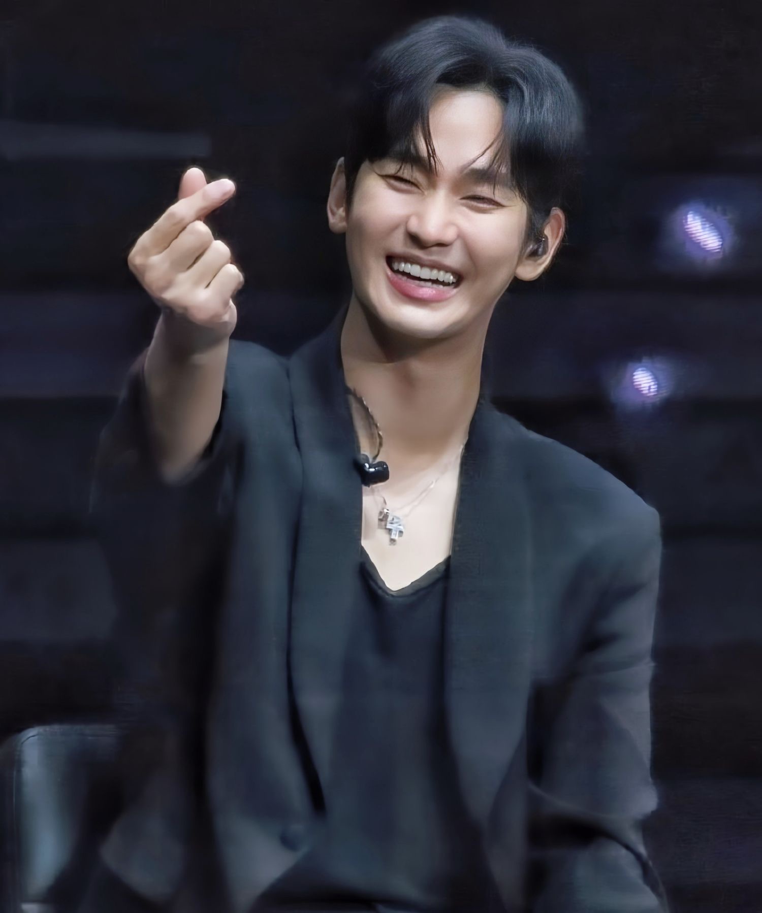 A moment captured by a fan of Kim Soohyun