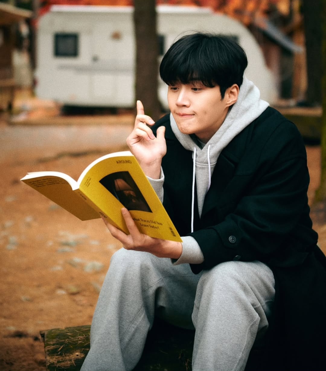 A moment captured by a fan of Kim Seonho