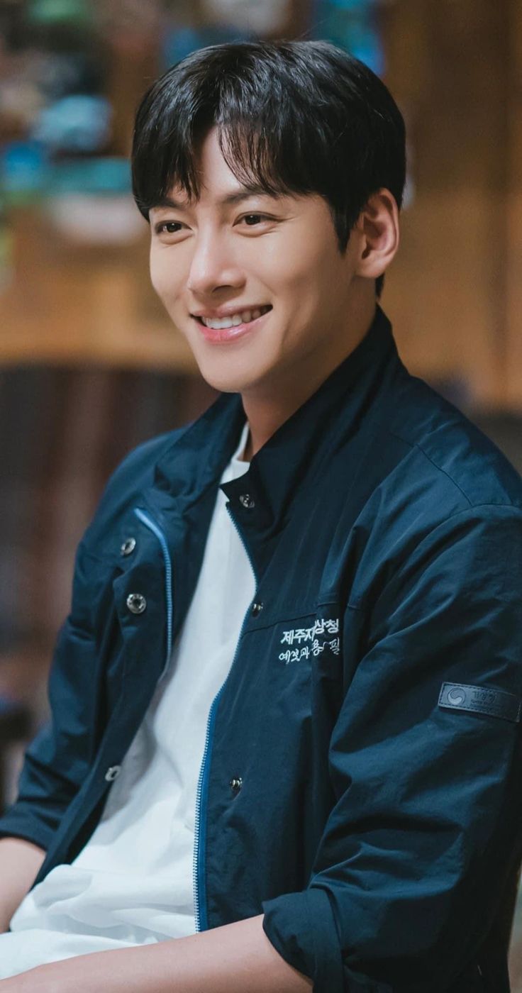 A moment captured by a fan of Ji Changwook