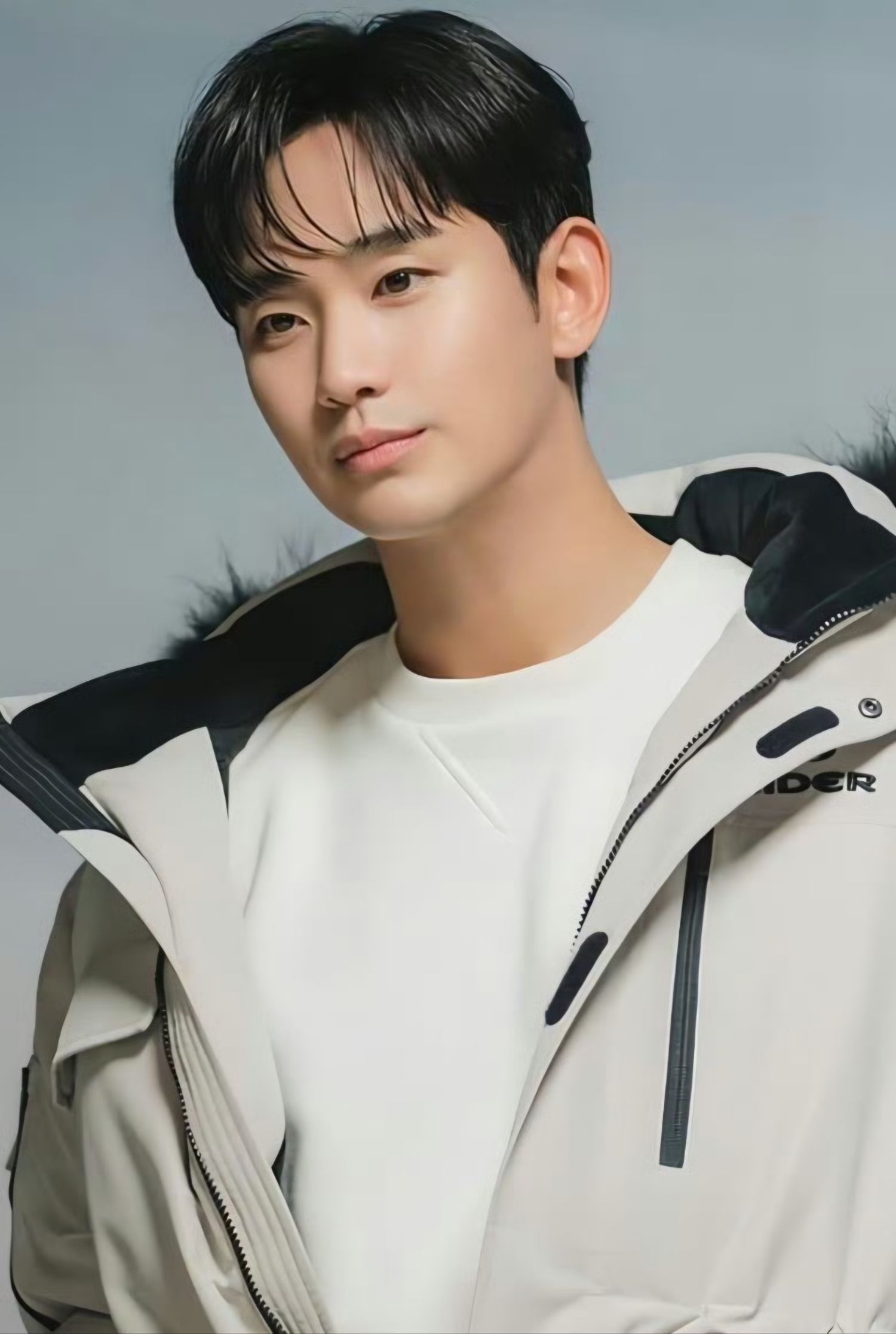 A moment captured by a fan of Kim Soohyun