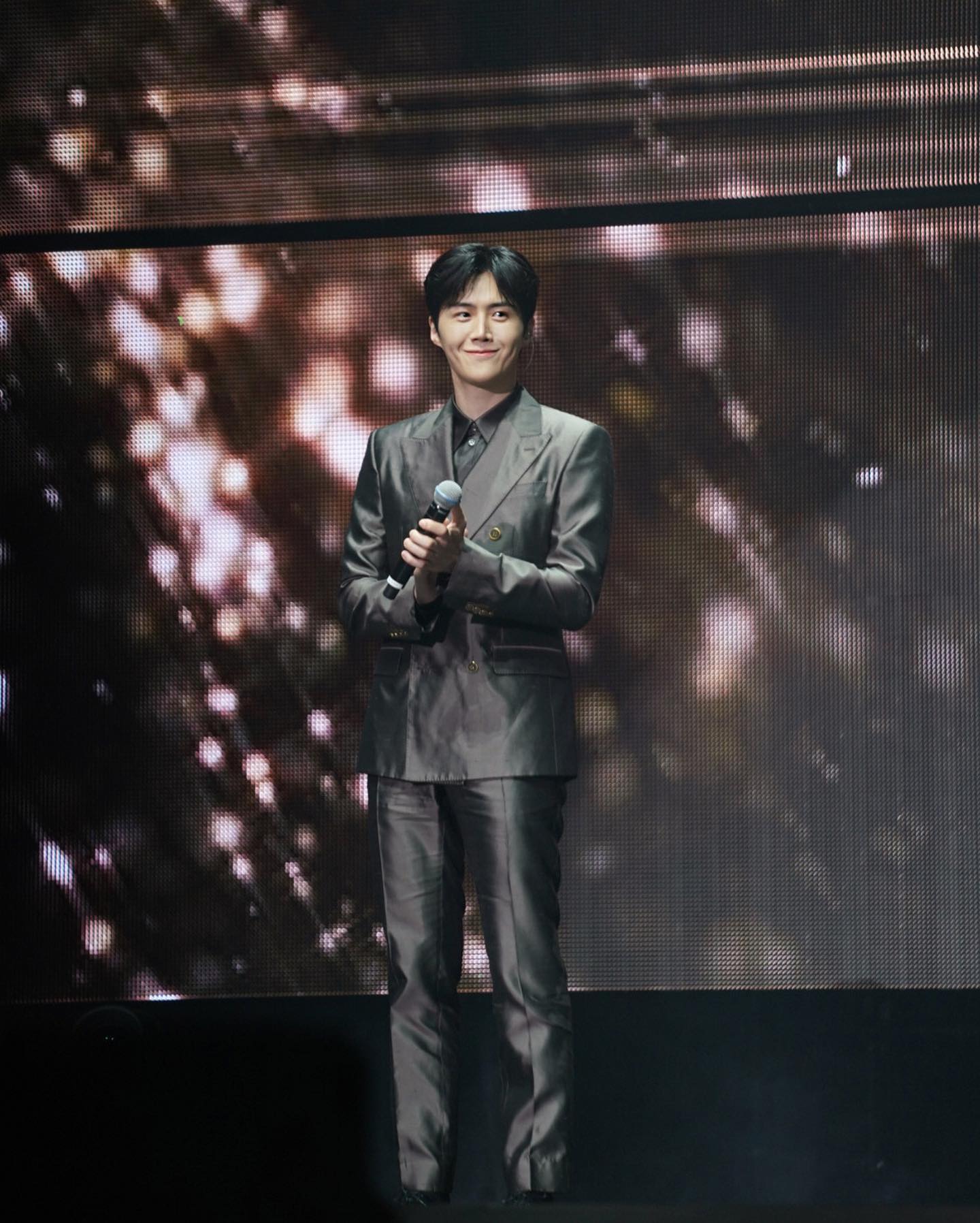 キム・ソンホの最近の活動ショット