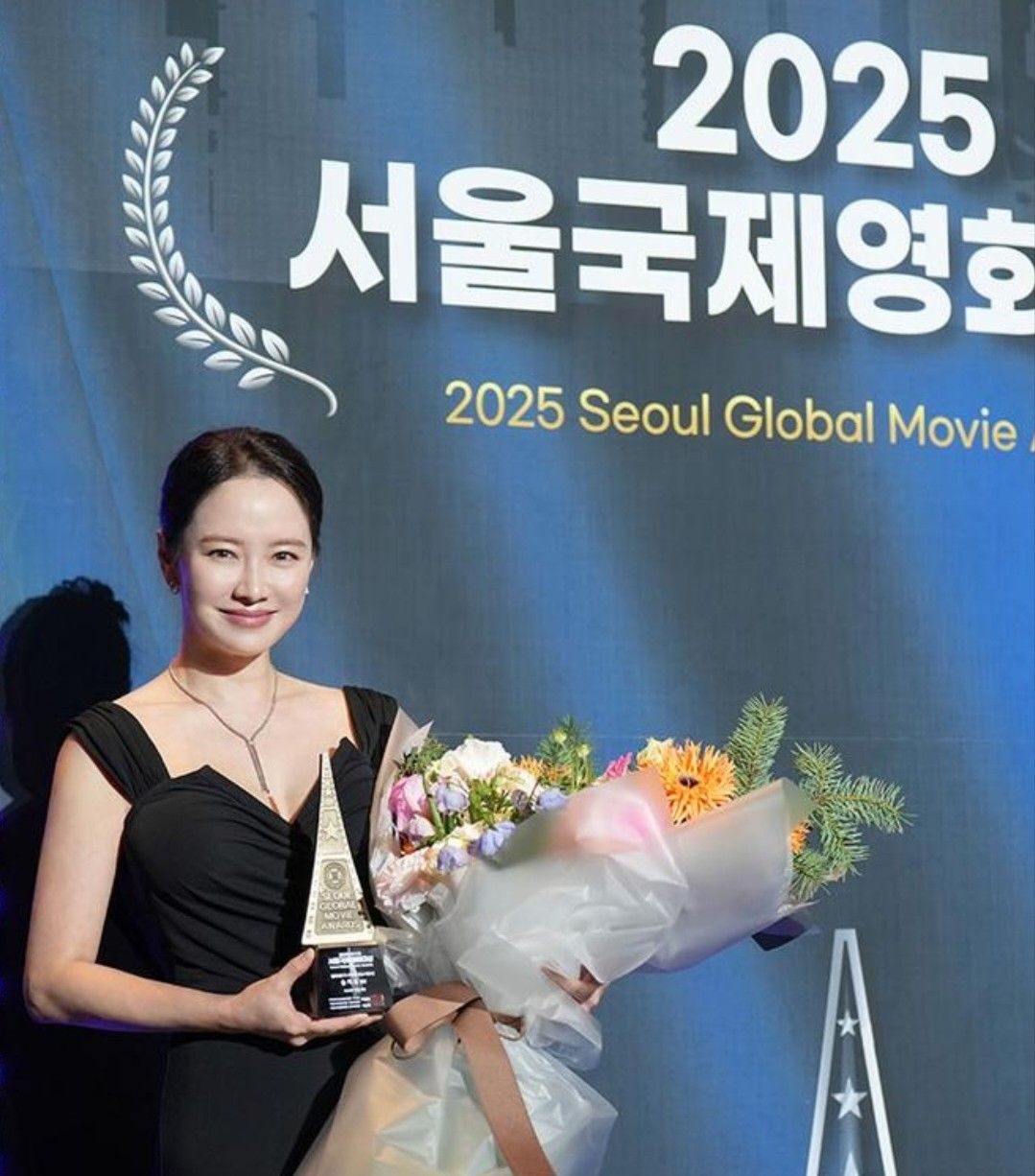 송지효 최근 활동샷