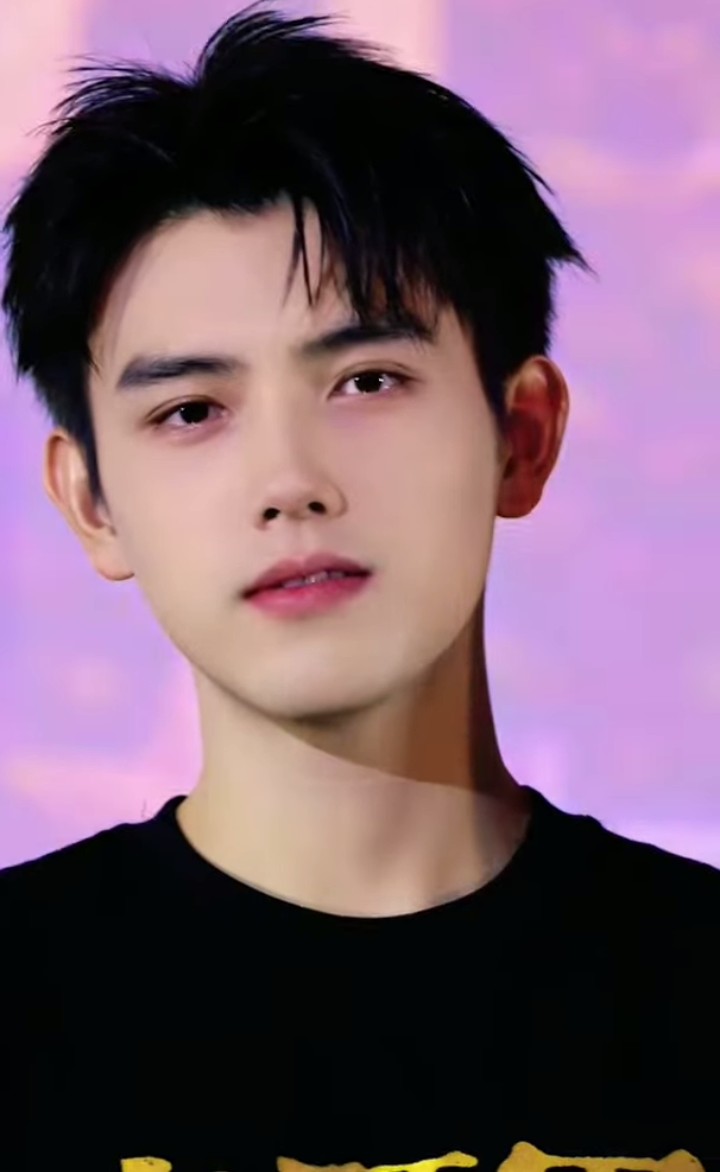 Latest photo of Arthur Chen