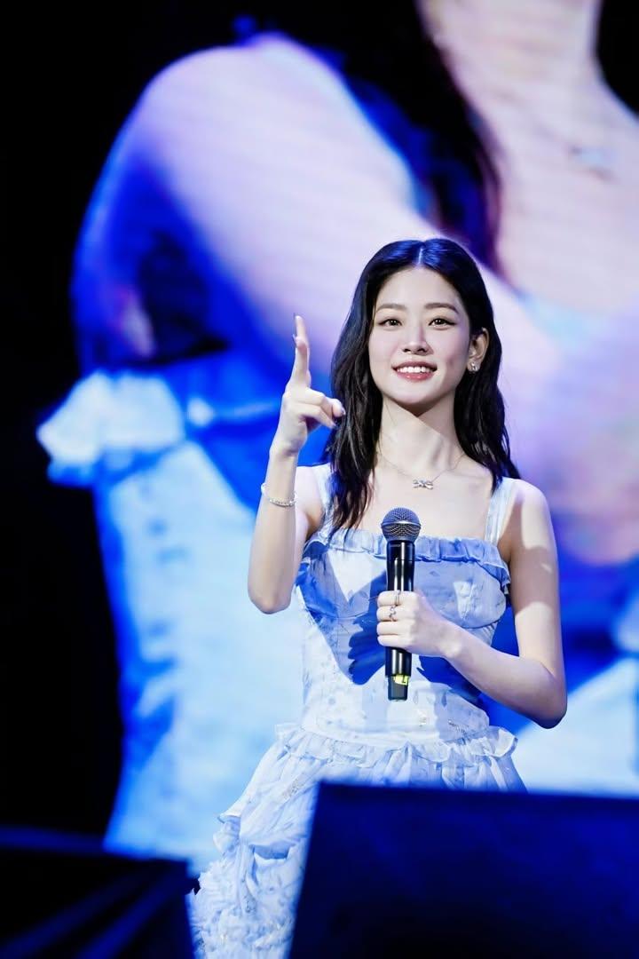 Behind-the-scenes cut of Chung Subin