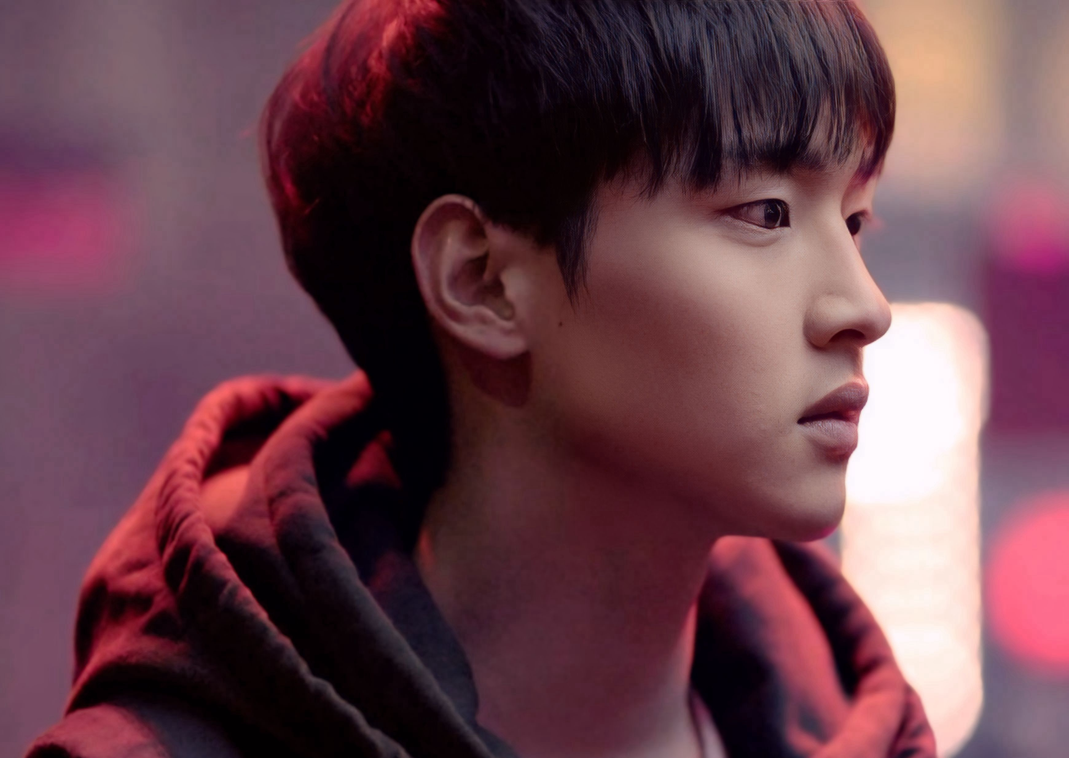 A moment captured by a fan of Jang Dongyoon