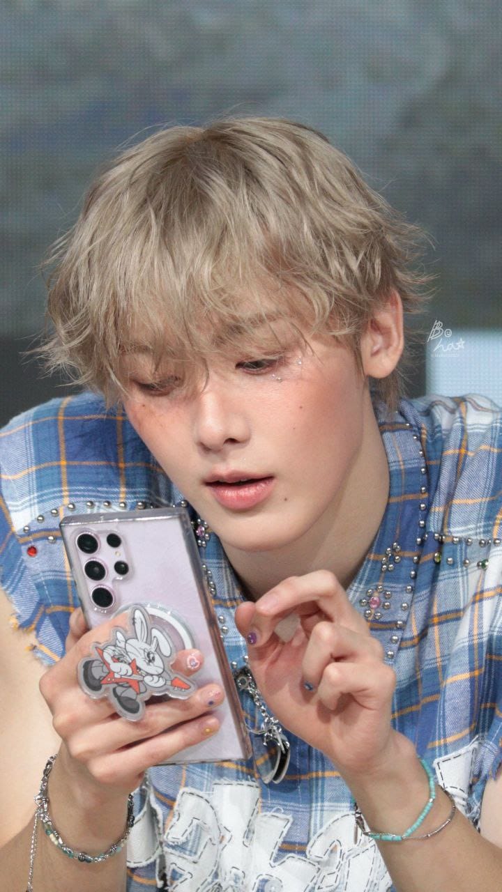 Behind-the-scenes cut of Yoon Sanha